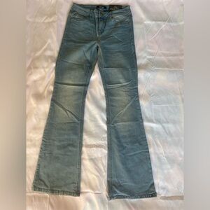 Flare refuge blue jeans color blue size 6 for women